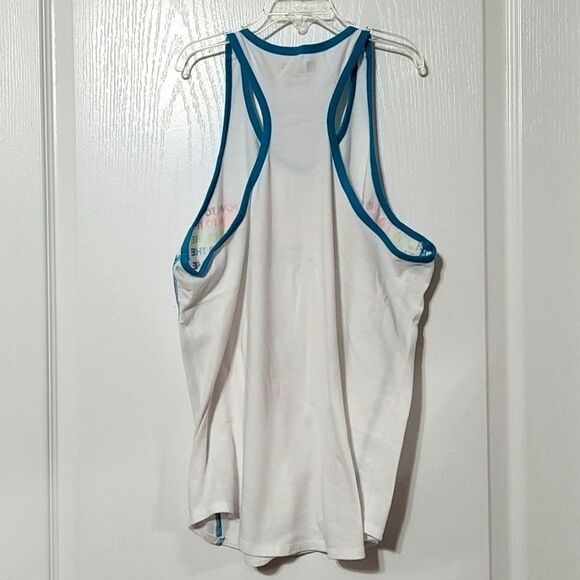 🦋3/$15💰Tank Top - Picture 3 of 3